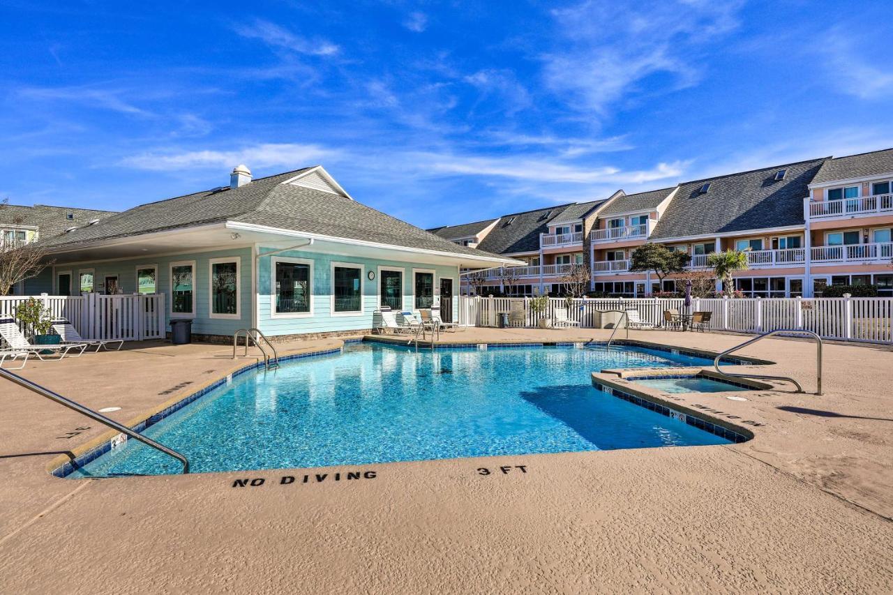 Emerald Isle Condo With Indoor Pool And Beach Access! Exterior photo